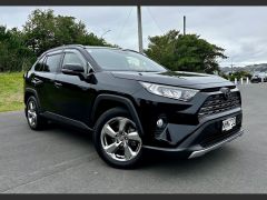 Photo of the vehicle Toyota RAV4