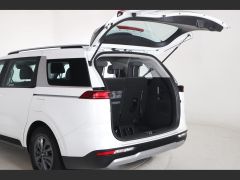 Photo of the vehicle Kia Carnival