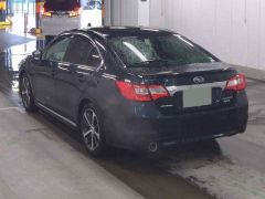 Photo of the vehicle Subaru Legacy