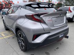 Photo of the vehicle Toyota C-HR