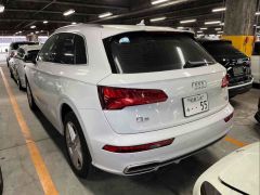 Photo of the vehicle Audi Q5