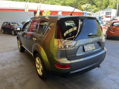 Photo of the vehicle Mitsubishi Outlander