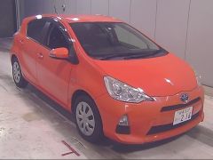 Photo of the vehicle Toyota Aqua