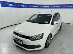 Photo of the vehicle Volkswagen Polo