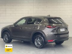 Photo of the vehicle Mazda CX-5