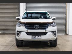 Photo of the vehicle Toyota Fortuner