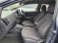 Photo of the vehicle Kia Rio