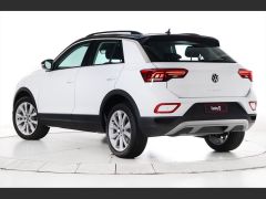 Photo of the vehicle Volkswagen T-Roc