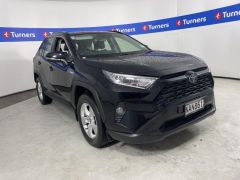 Photo of the vehicle Toyota RAV4