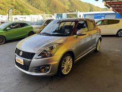 Photo of the vehicle Suzuki Swift