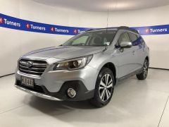 Photo of the vehicle Subaru Outback