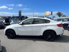 Photo of the vehicle BMW X6