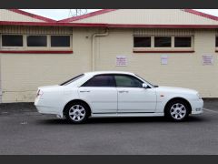 Photo of the vehicle Nissan Gloria