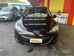 Photo of the vehicle Mazda Demio