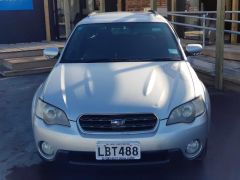 Photo of the vehicle Subaru Legacy