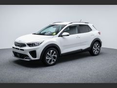 Photo of the vehicle Kia Stonic