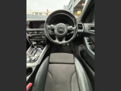 Photo of the vehicle Audi SQ5