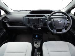 Photo of the vehicle Toyota Aqua