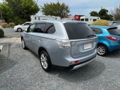 Photo of the vehicle Mitsubishi Outlander