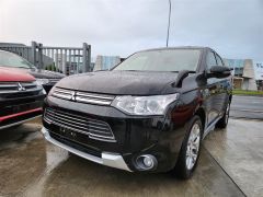 Photo of the vehicle Mitsubishi Outlander