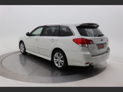 Photo of the vehicle Subaru Legacy