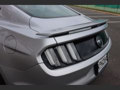 Photo of the vehicle Ford Mustang