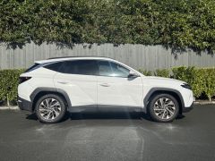 Photo of the vehicle Hyundai Tucson