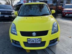 Photo of the vehicle Suzuki Swift