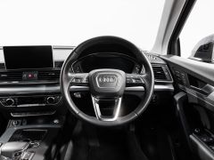 Photo of the vehicle Audi Q5