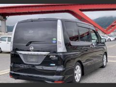 Photo of the vehicle Nissan Serena