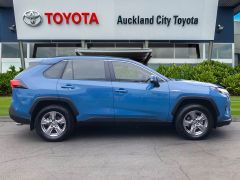 Photo of the vehicle Toyota RAV4