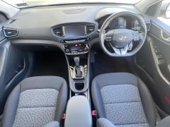 Photo of the vehicle Hyundai IONIQ