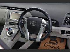 Photo of the vehicle Toyota Prius