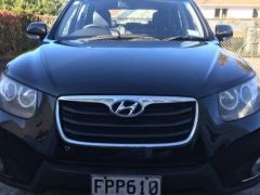 Photo of the vehicle Hyundai Santa Fe