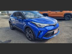 Photo of the vehicle Toyota C-HR