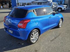 Photo of the vehicle Suzuki Swift