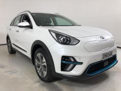 Photo of the vehicle Kia Niro