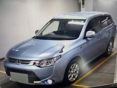 Photo of the vehicle Mitsubishi Outlander