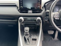 Photo of the vehicle Toyota RAV4