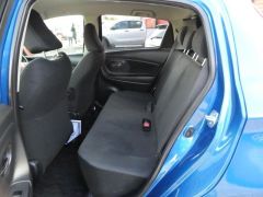 Photo of the vehicle Toyota Vitz