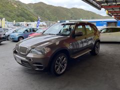 Photo of the vehicle BMW X5