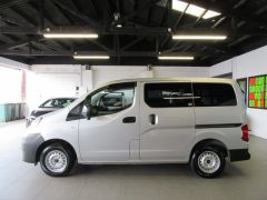 Photo of the vehicle Nissan NV200