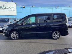 Photo of the vehicle Nissan Serena