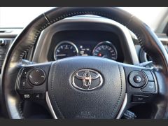 Photo of the vehicle Toyota RAV4