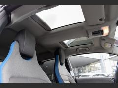 Photo of the vehicle BMW i3