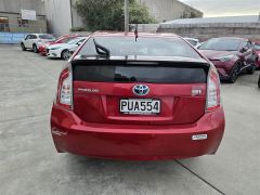 Photo of the vehicle Toyota Prius