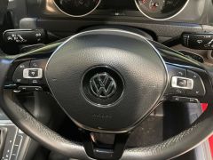 Photo of the vehicle Volkswagen Golf