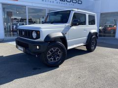 Photo of the vehicle Suzuki Jimny