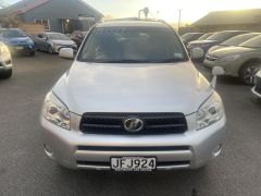 Photo of the vehicle Toyota RAV4