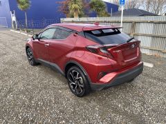 Photo of the vehicle Toyota C-HR